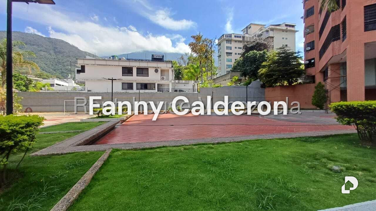 Apartamento en La Florida, Caracas – 4