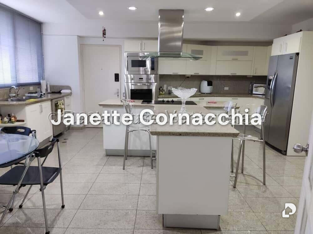 Apartamento en Colinas de Valle Arriba, Caracas – 16