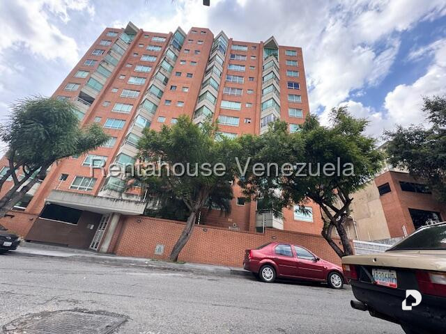 Apartamento en El Rosal, Caracas – 1