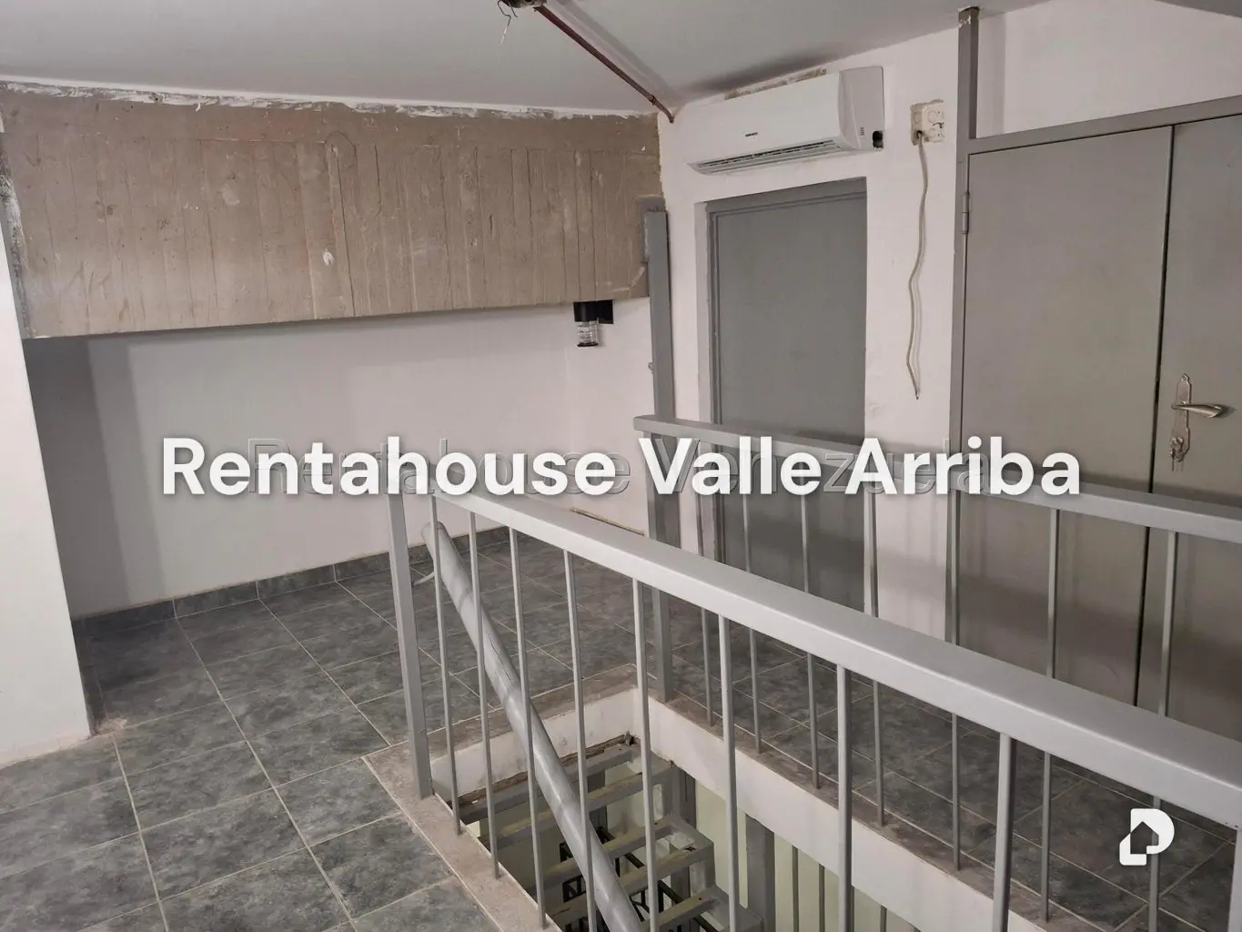 Local comercial en Chuao, Caracas – 20