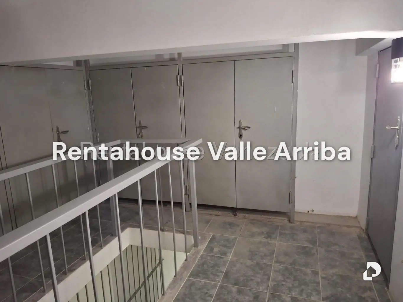 Local comercial en Chuao, Caracas – 19