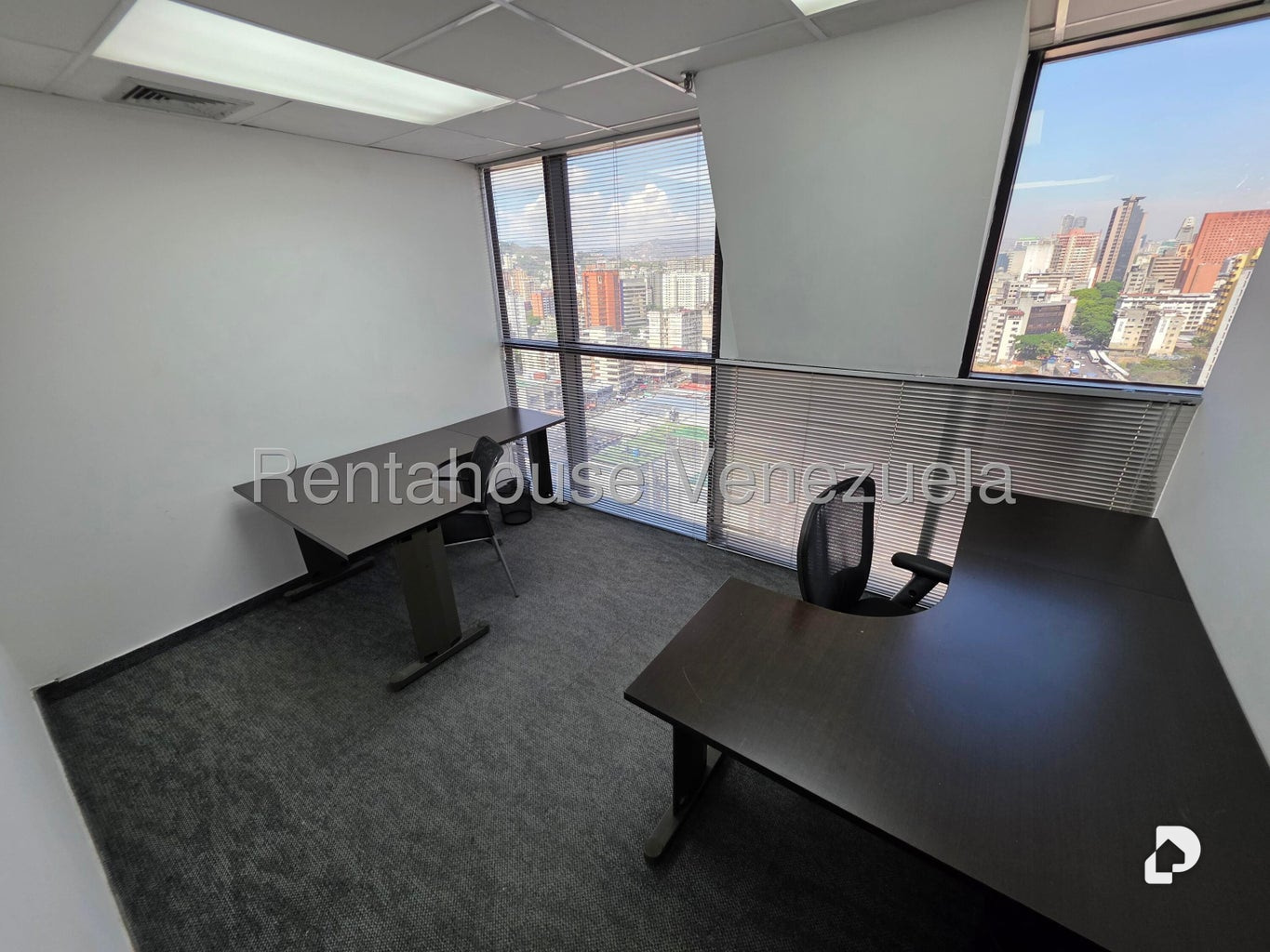 Office in Chacaito, Caracas – 11