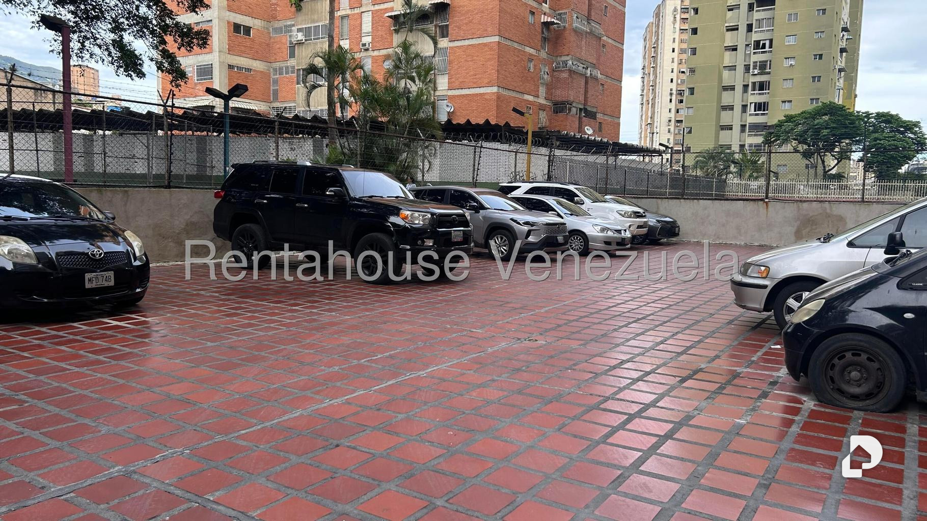 Apartamento en Boleíta Norte, Caracas – 17