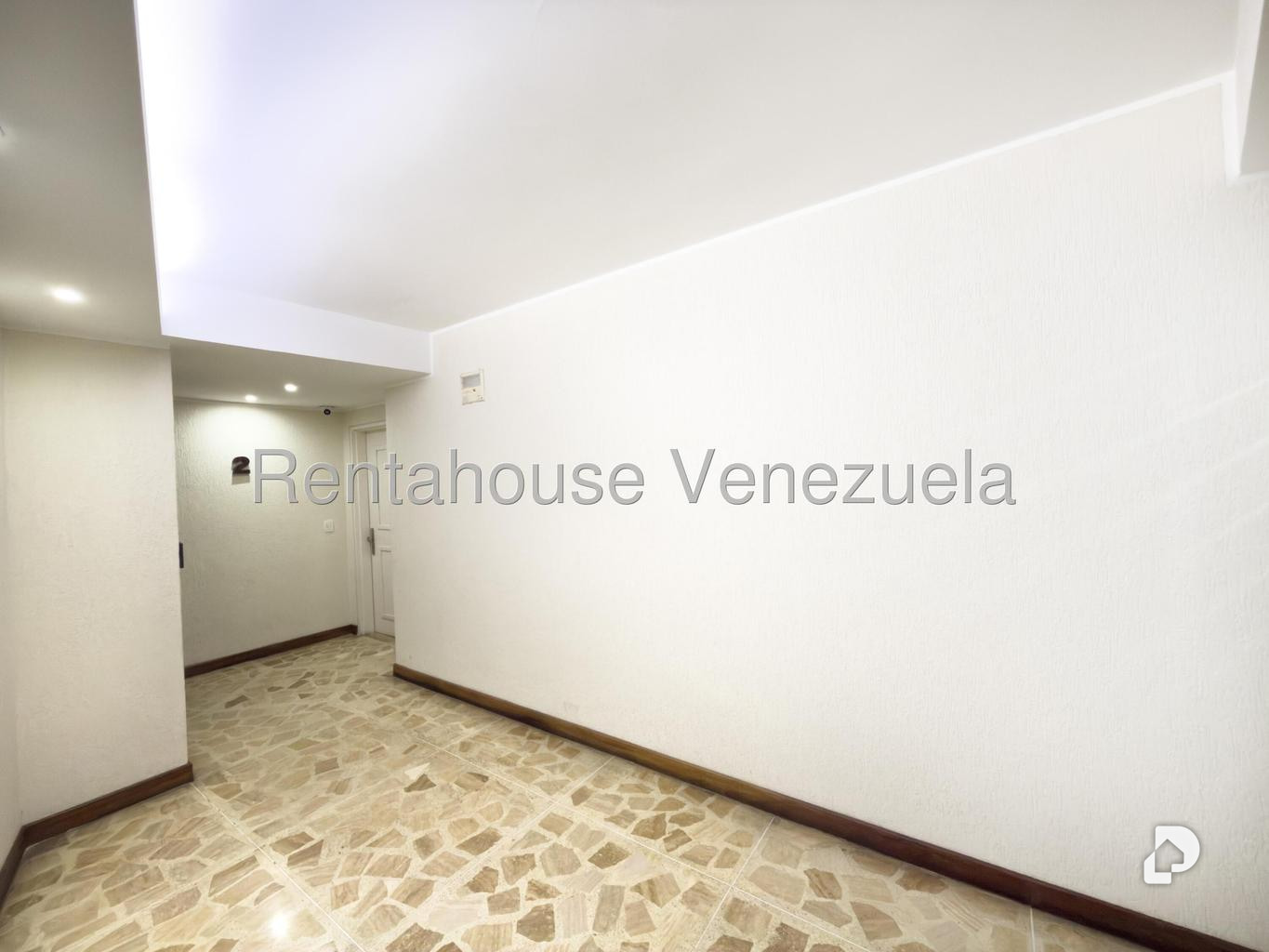 Apartment in Lomas de Las Mercedes, Caracas – 30