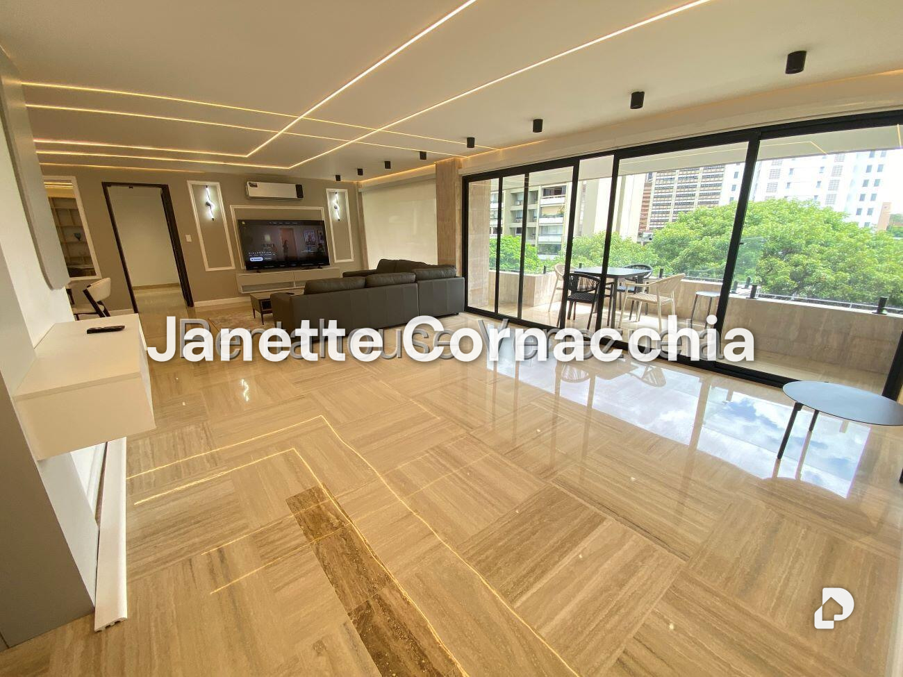 Apartamento en Altamira, Caracas – 3