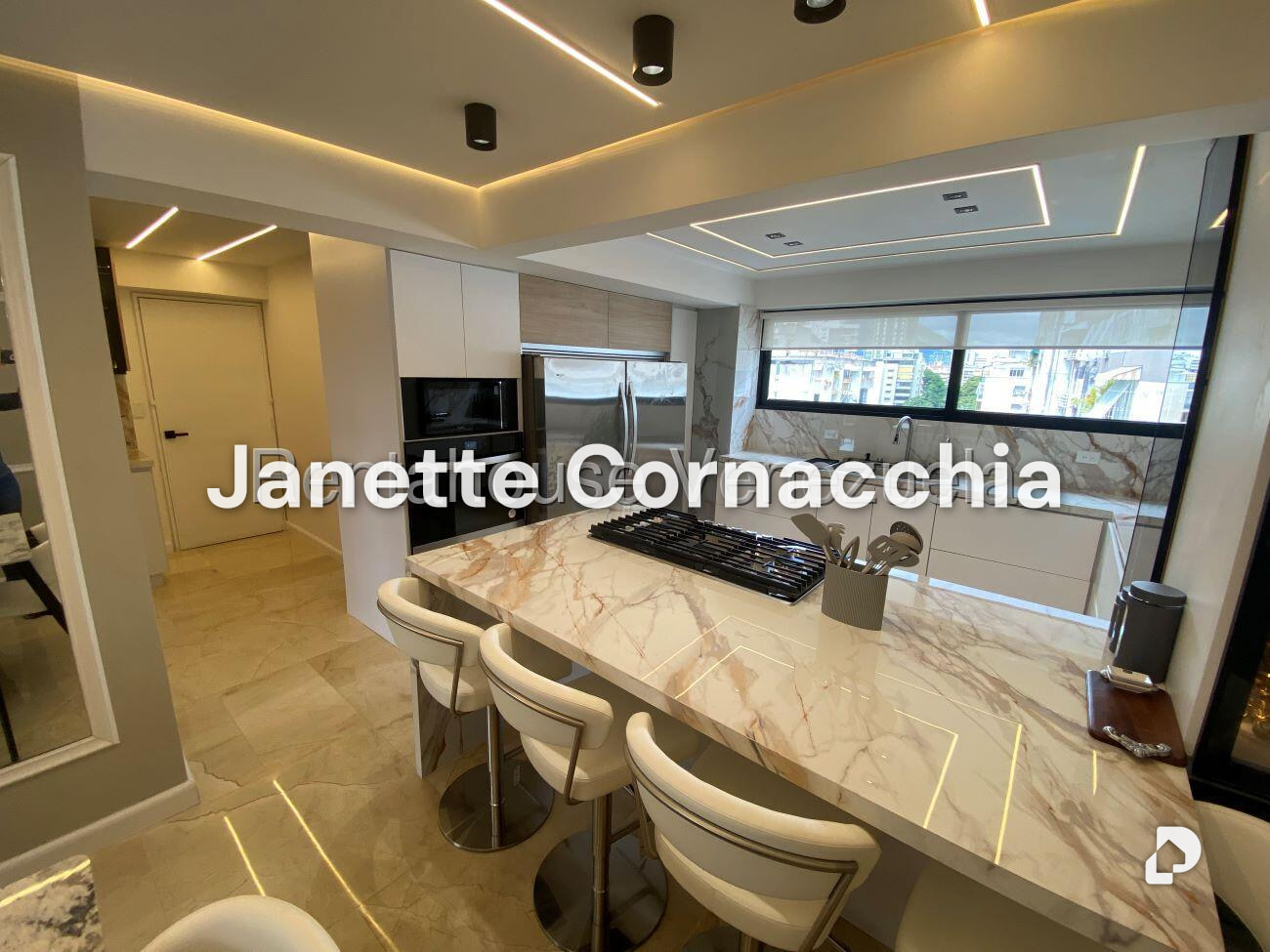 Apartamento en Altamira, Caracas – 11