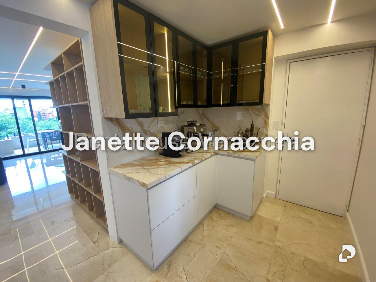 Apartamento en Altamira, Caracas – 14