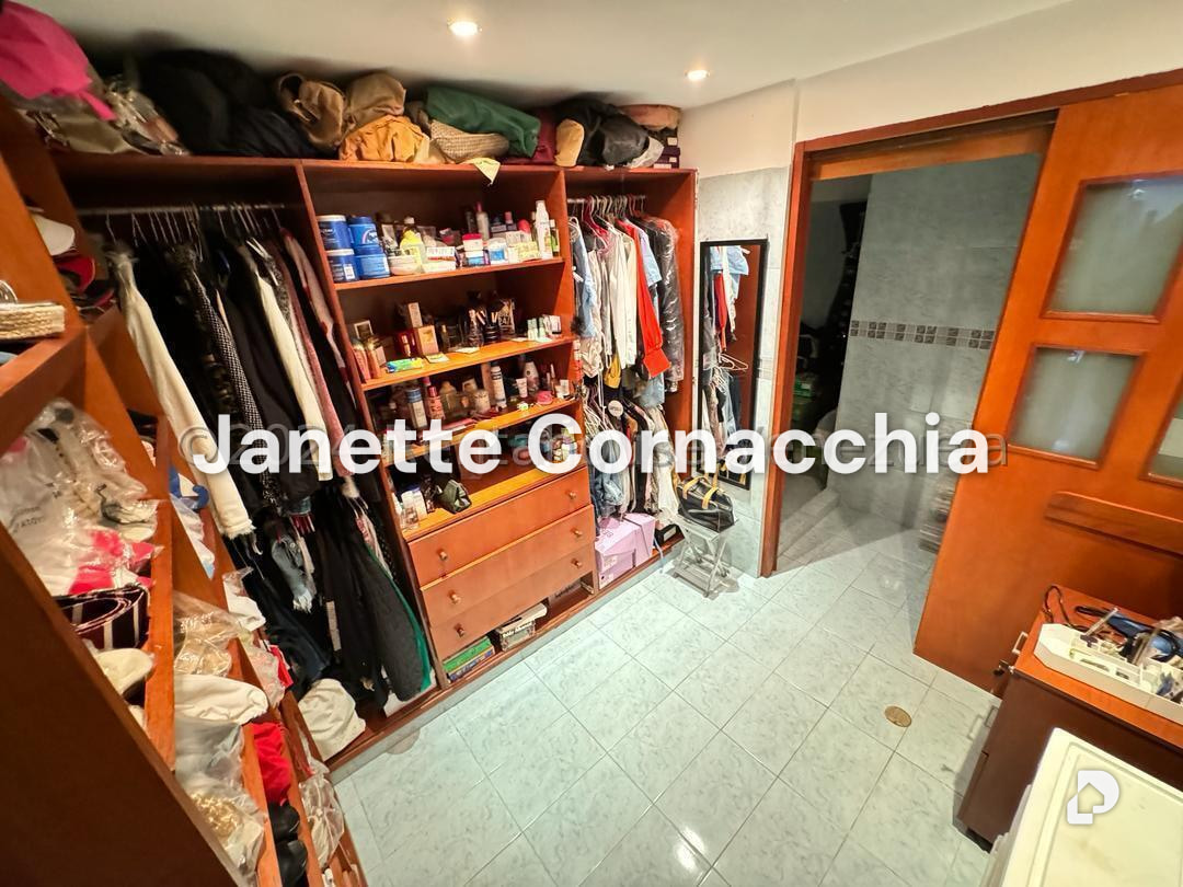 Apartamento en Colinas de La Tahona, Caracas