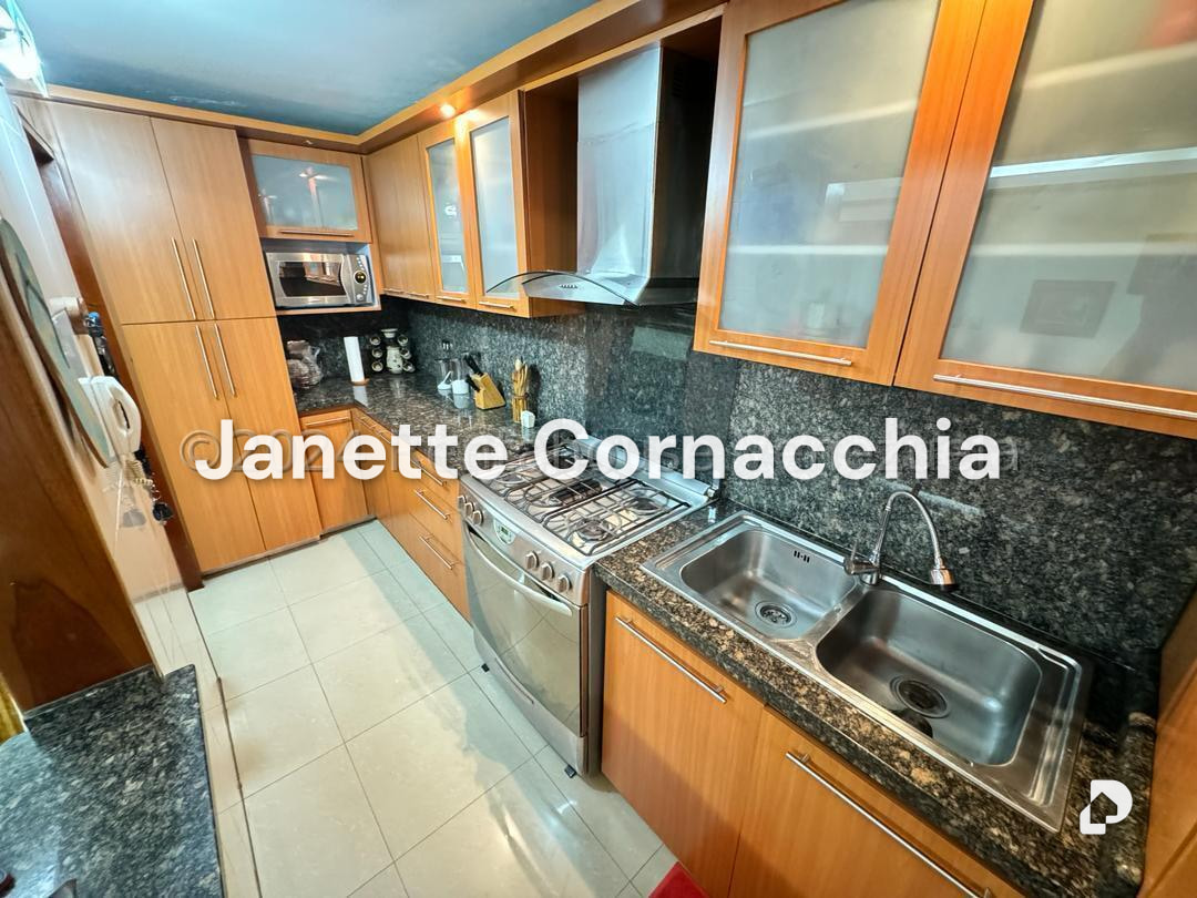 Apartamento en Colinas de La Tahona, Caracas