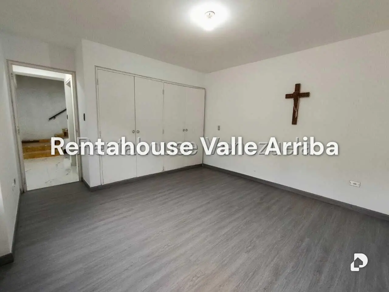 Apartamento en Las Esmeraldas, Caracas – 14