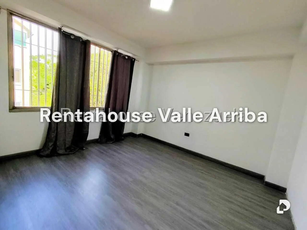 Apartamento en Las Esmeraldas, Caracas – 17