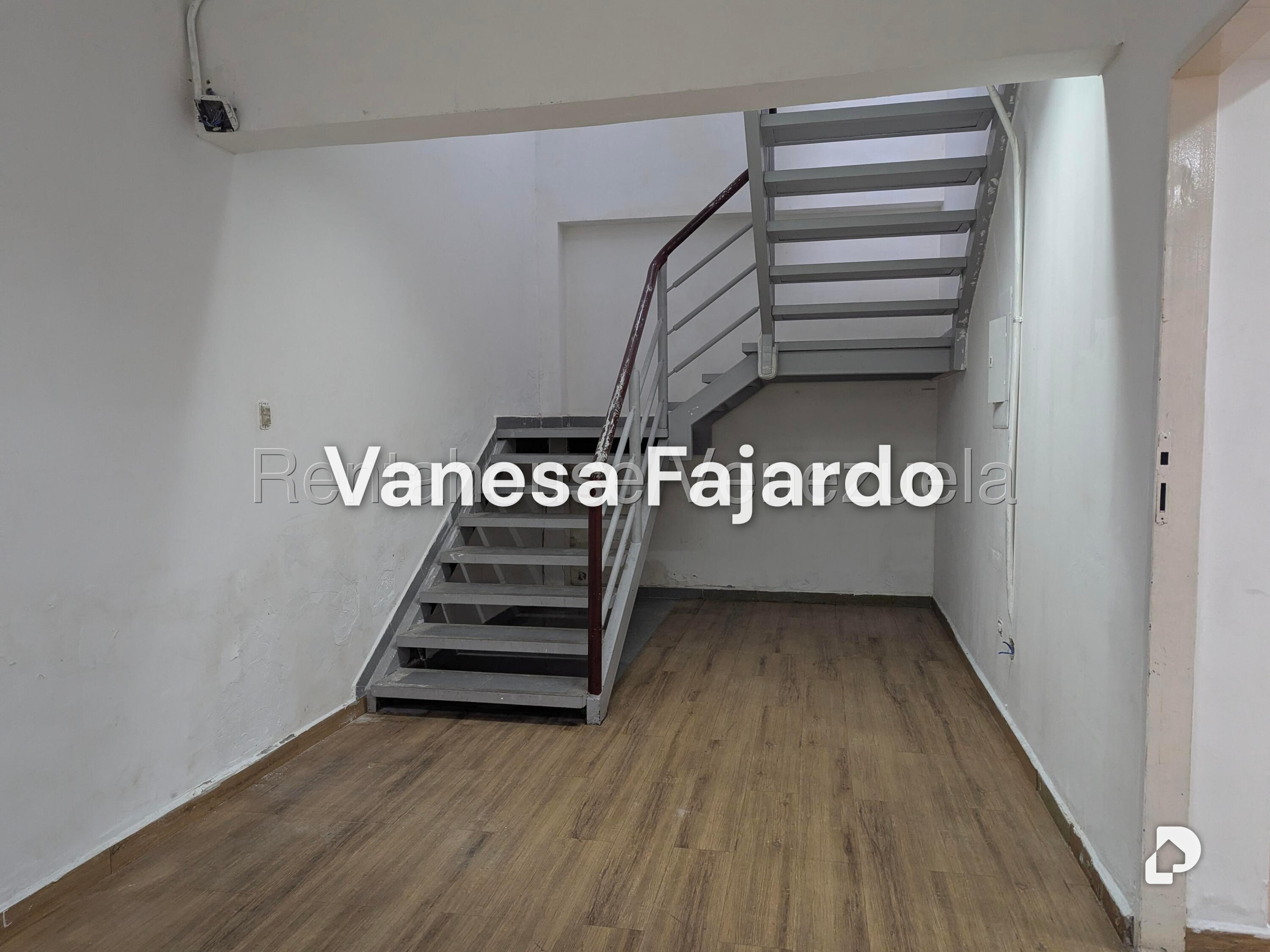 Oficina en Campo Claro, Caracas – 9