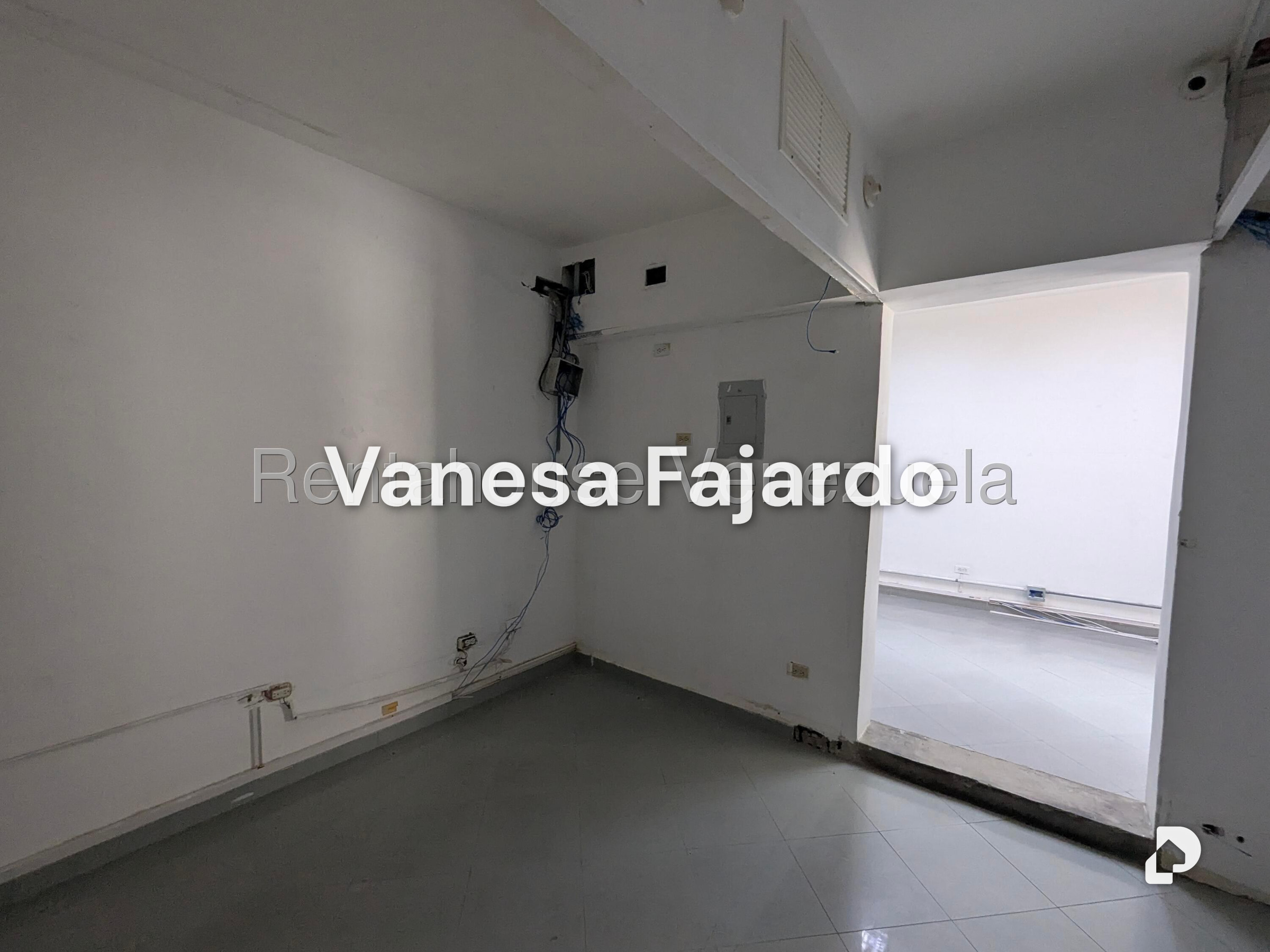 Oficina en Campo Claro, Caracas – 15