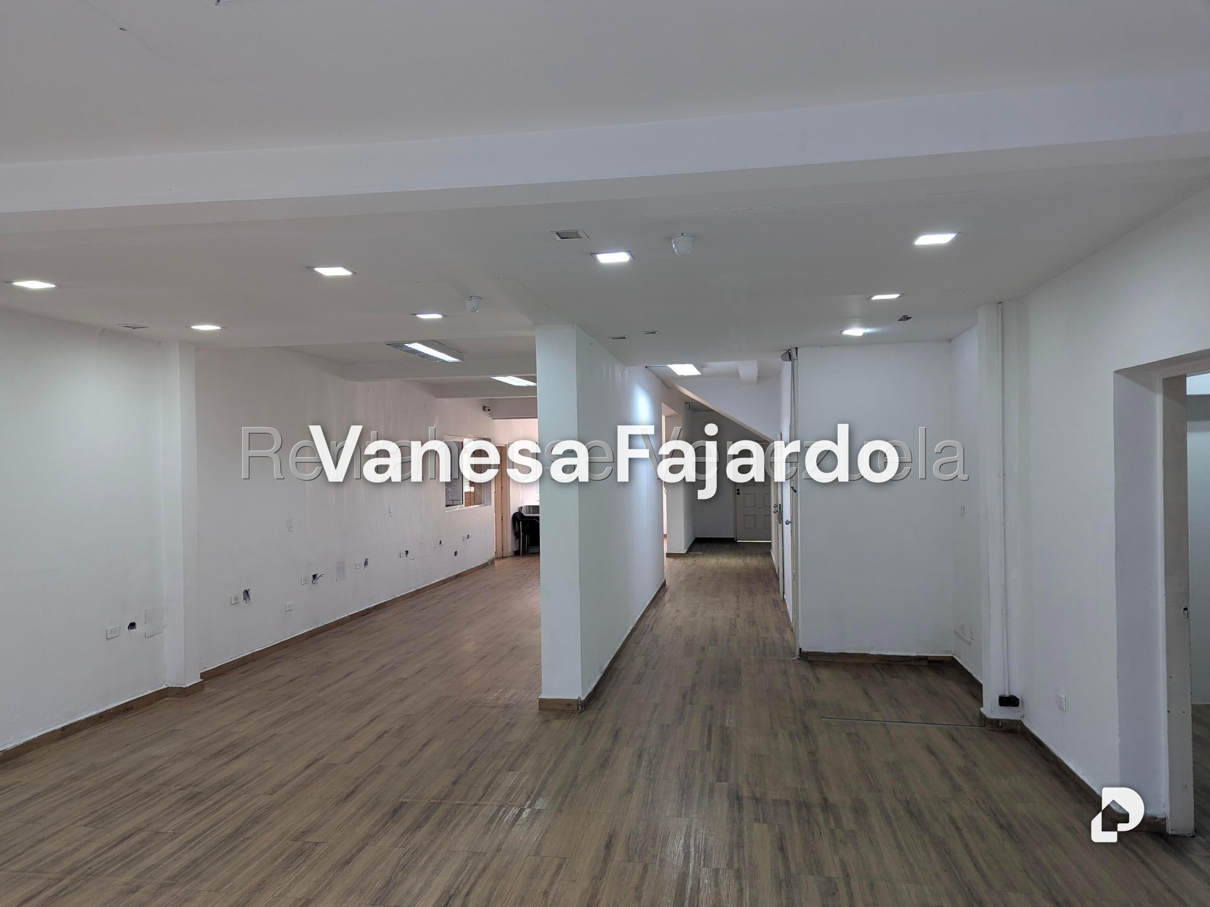 Oficina en Campo Claro, Caracas – 8