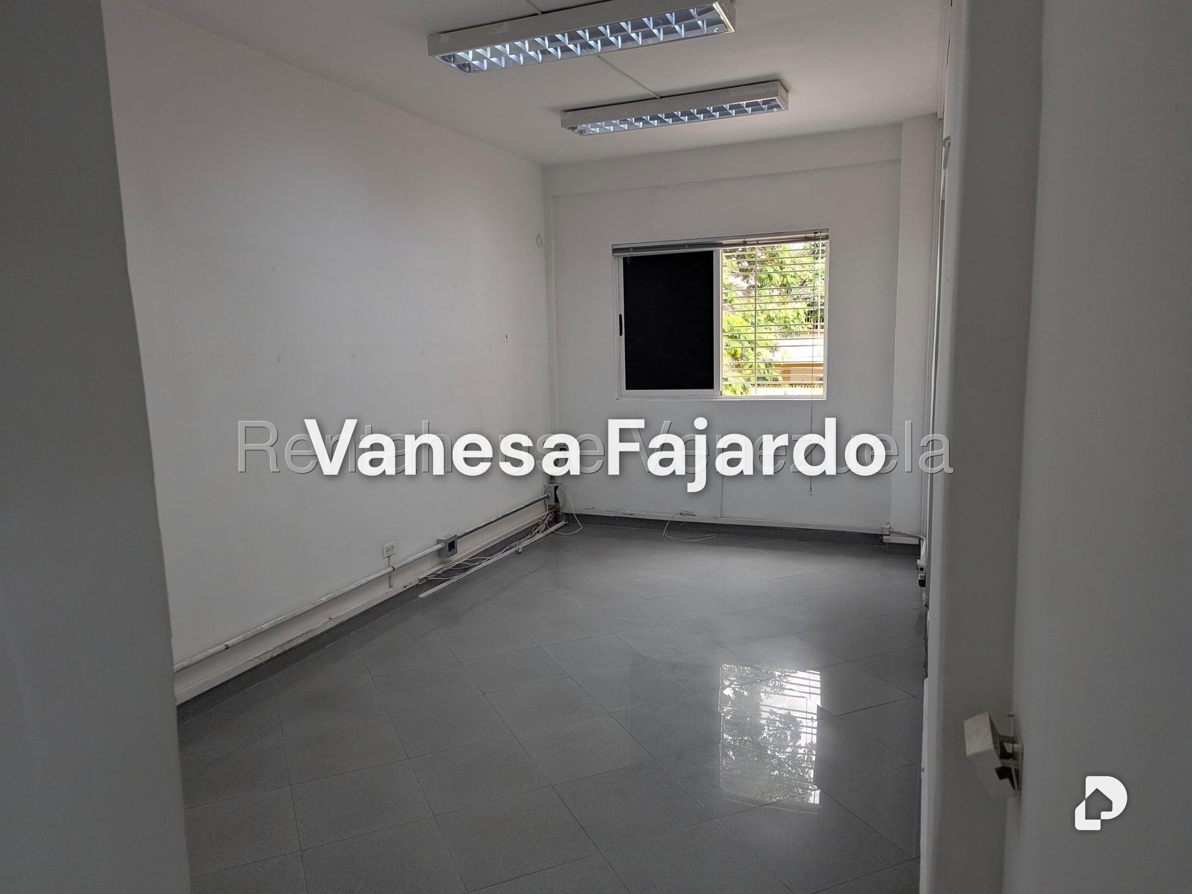 Oficina en Campo Claro, Caracas – 14