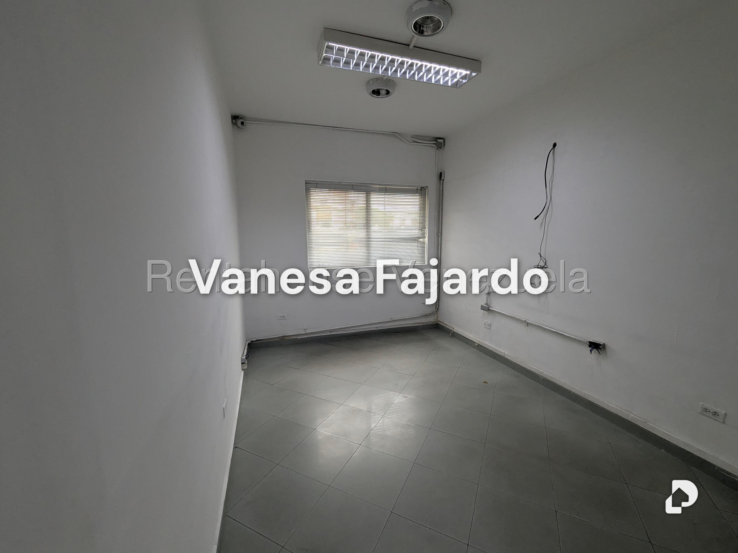 Oficina en Campo Claro, Caracas – 19