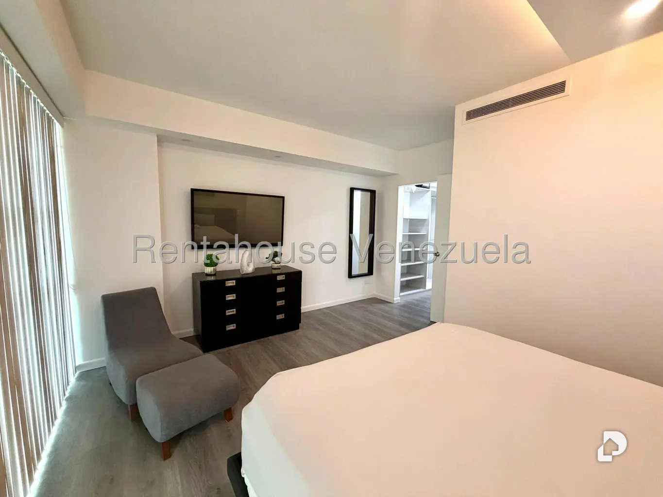 Apartamento en Campo Alegre, Caracas – 8