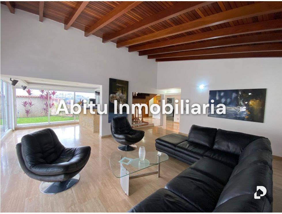 Casa en La Trinidad, Caracas – 3