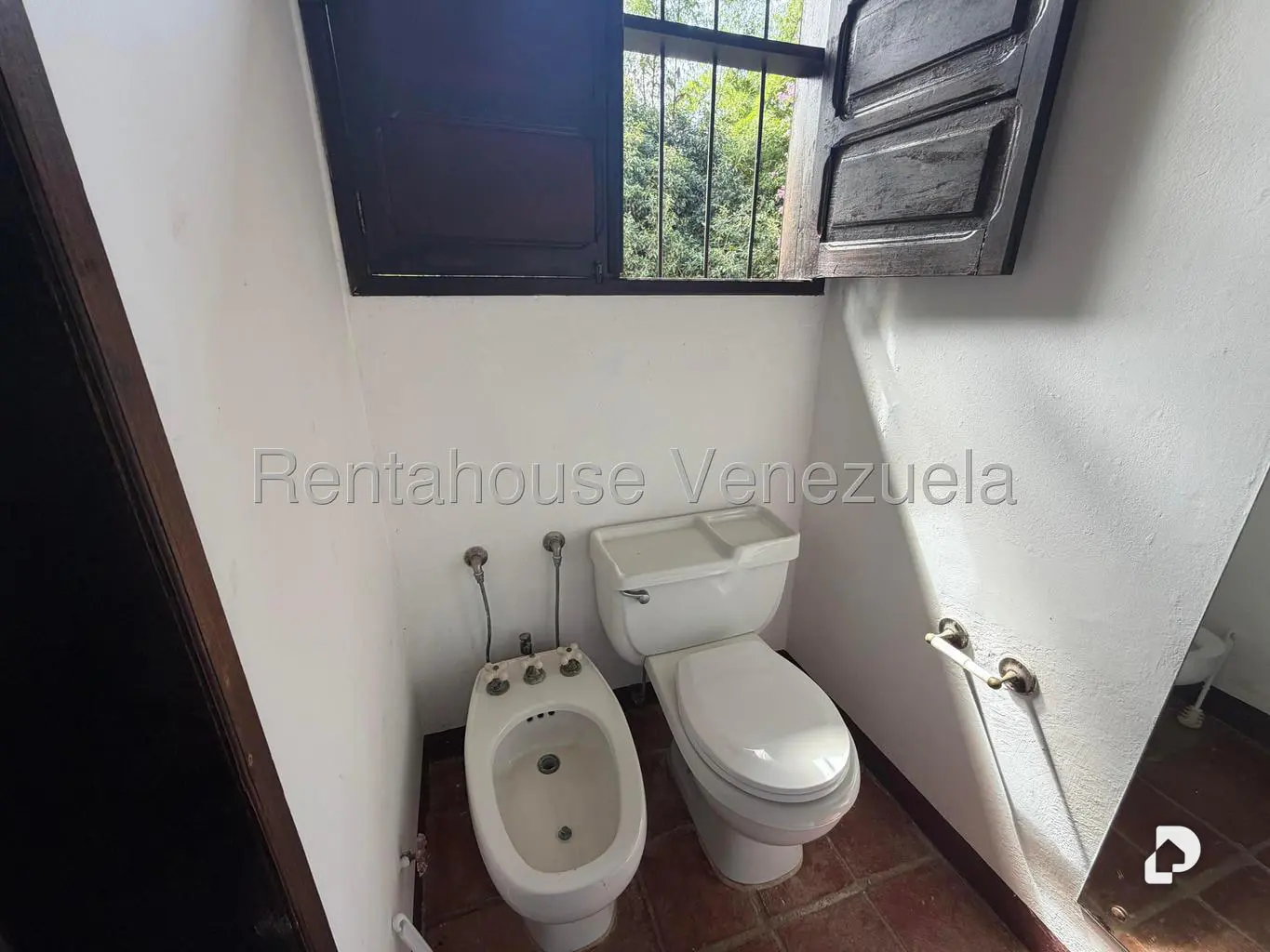 Casa en Oripoto, Caracas – 29