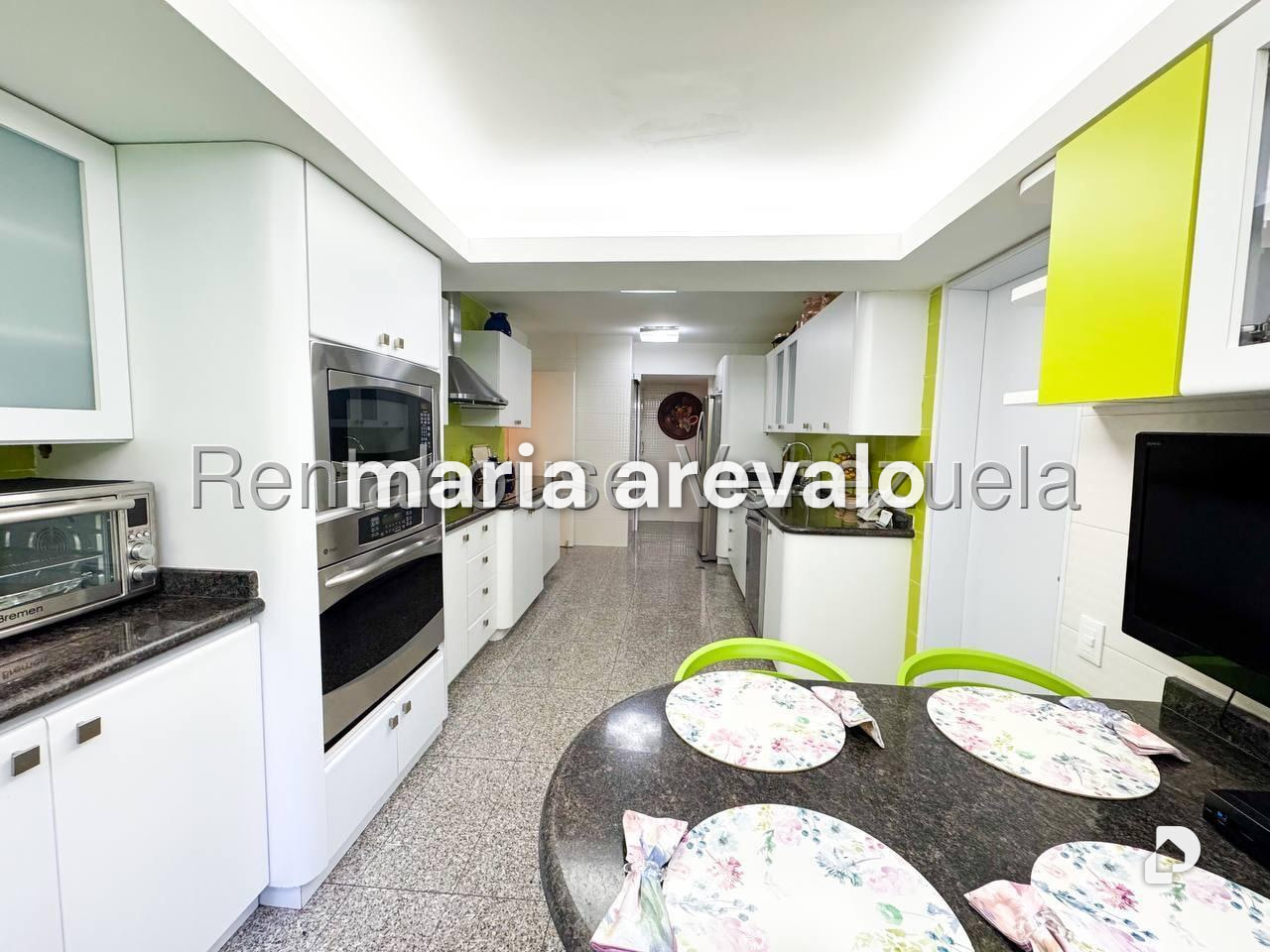 Apartamento en Lomas de La Lagunita, Caracas – 19
