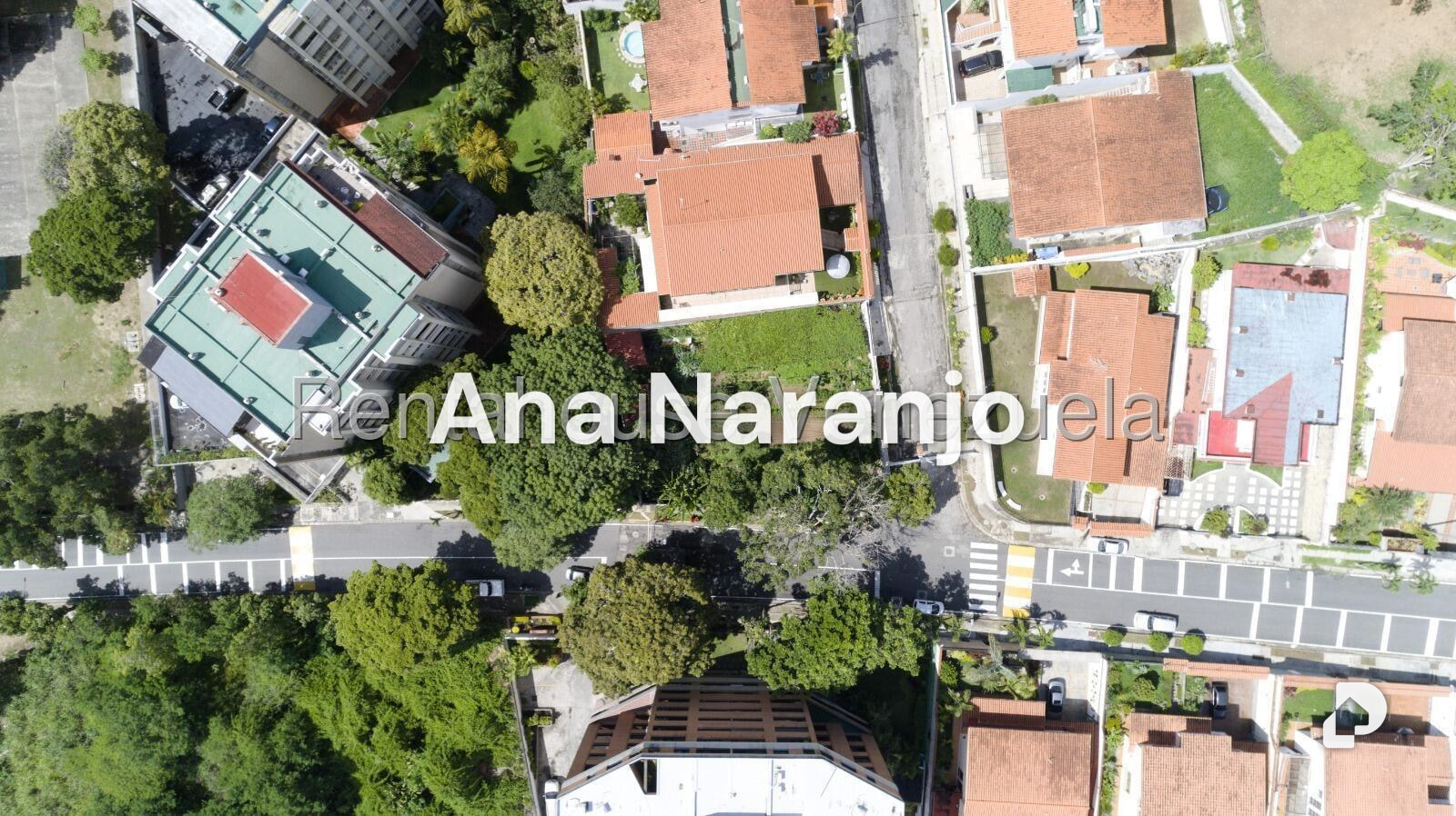 Terreno en La Tahona, Caracas – 13