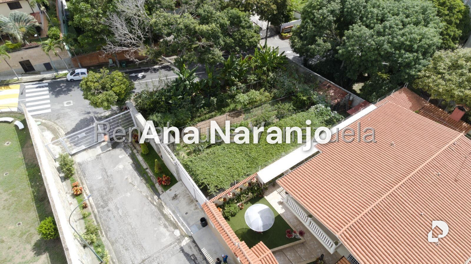 Terreno en La Tahona, Caracas – 11