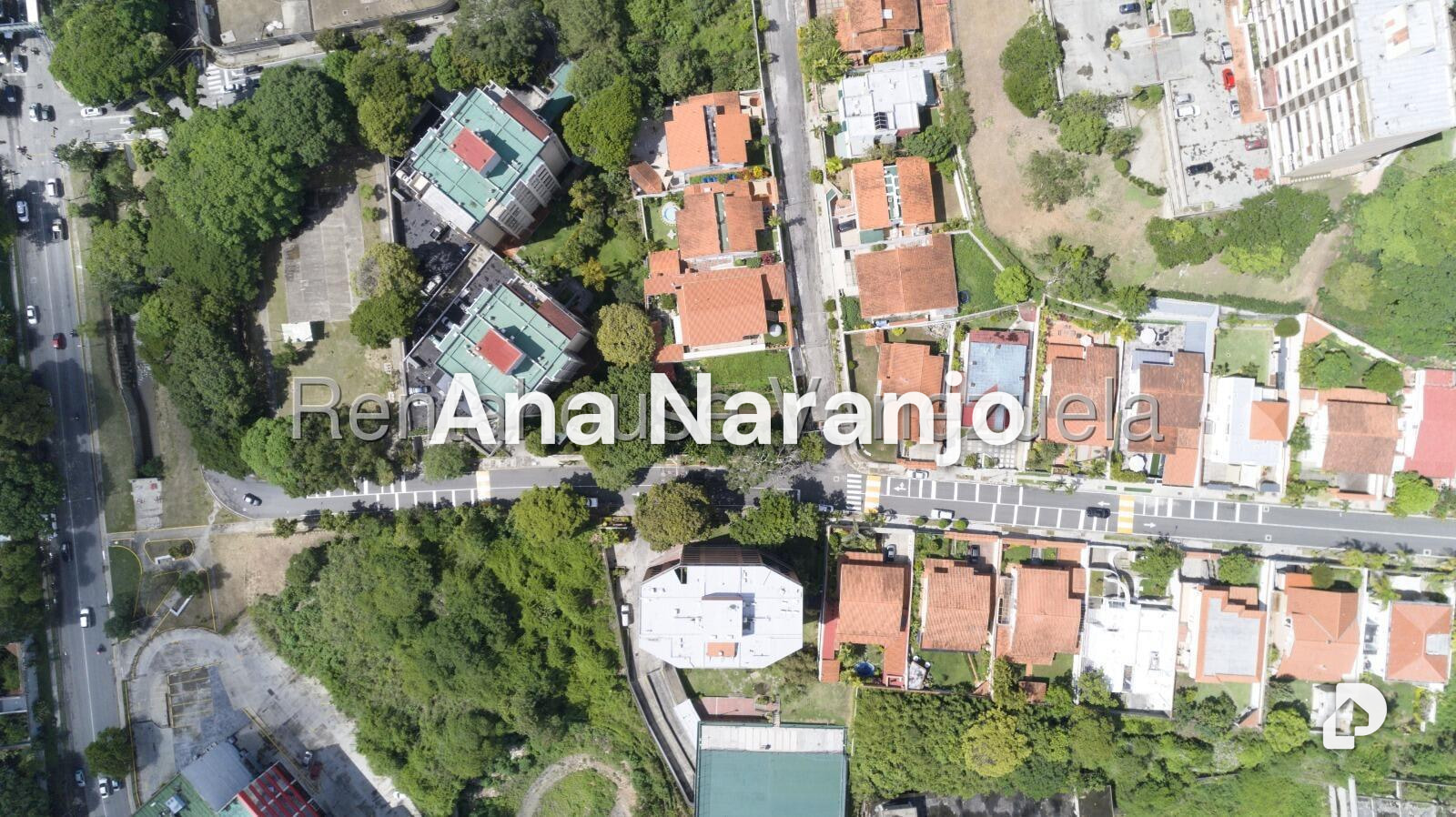 Terreno en La Tahona, Caracas – 14