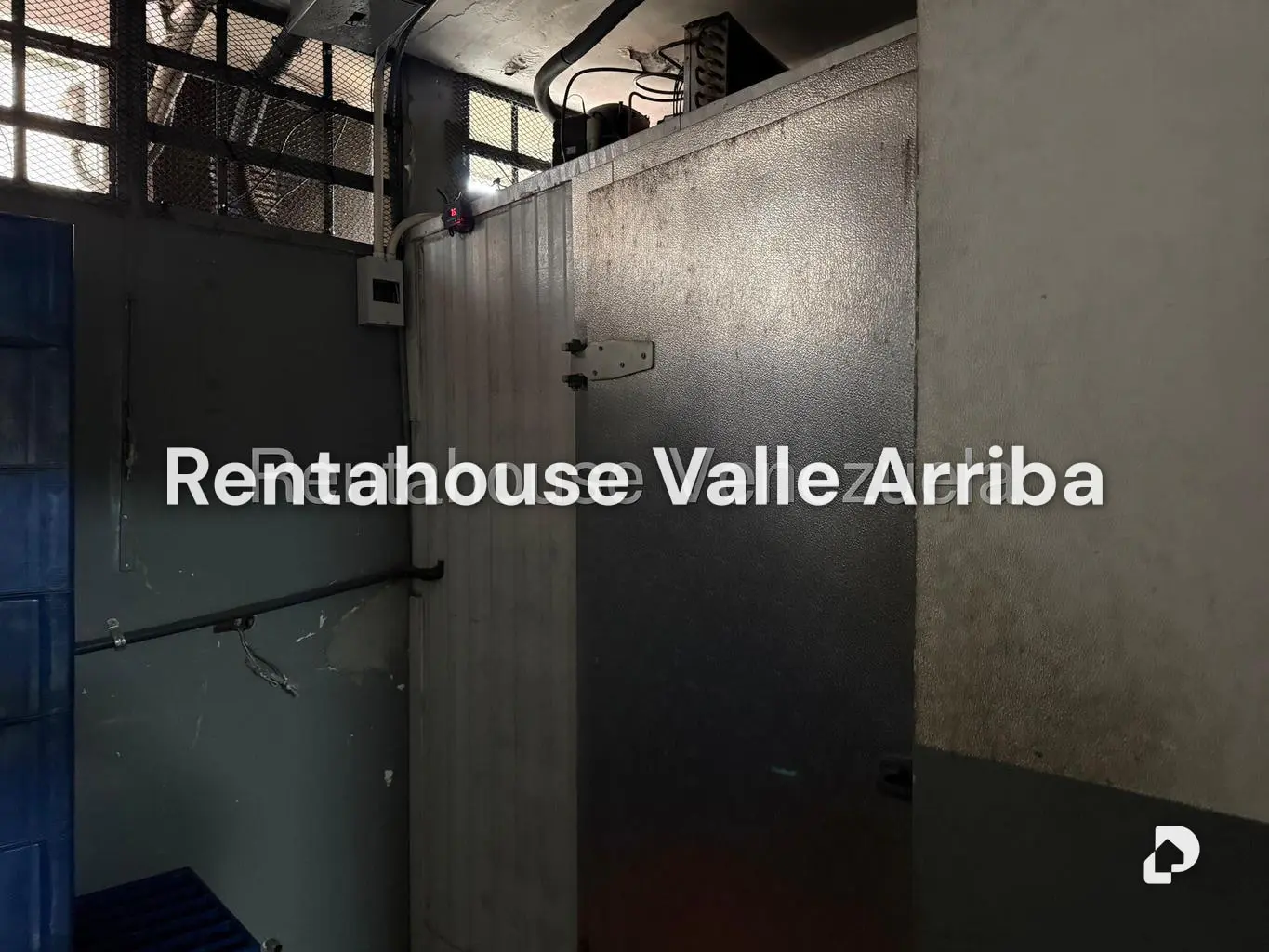 Local comercial en El Rosal, Caracas – 12