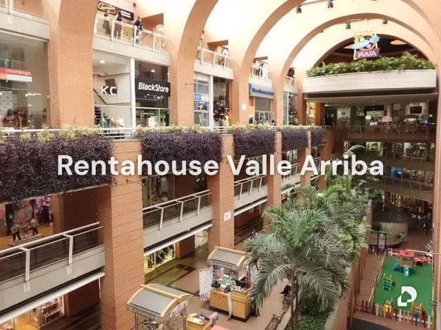 Local comercial en El Cafetal, Caracas – 2