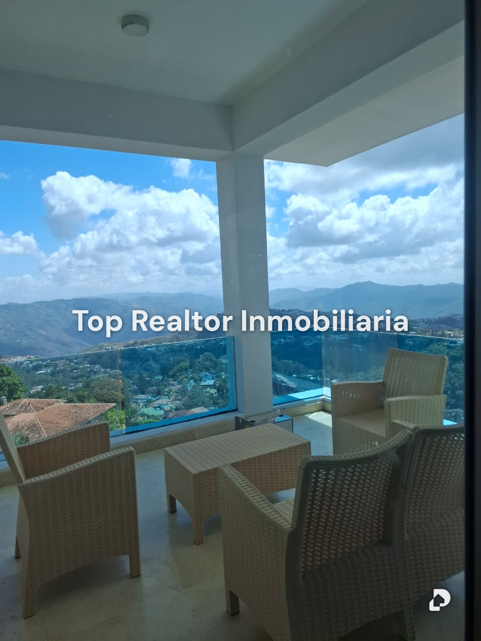 House in Alto Hatillo, Caracas – 22