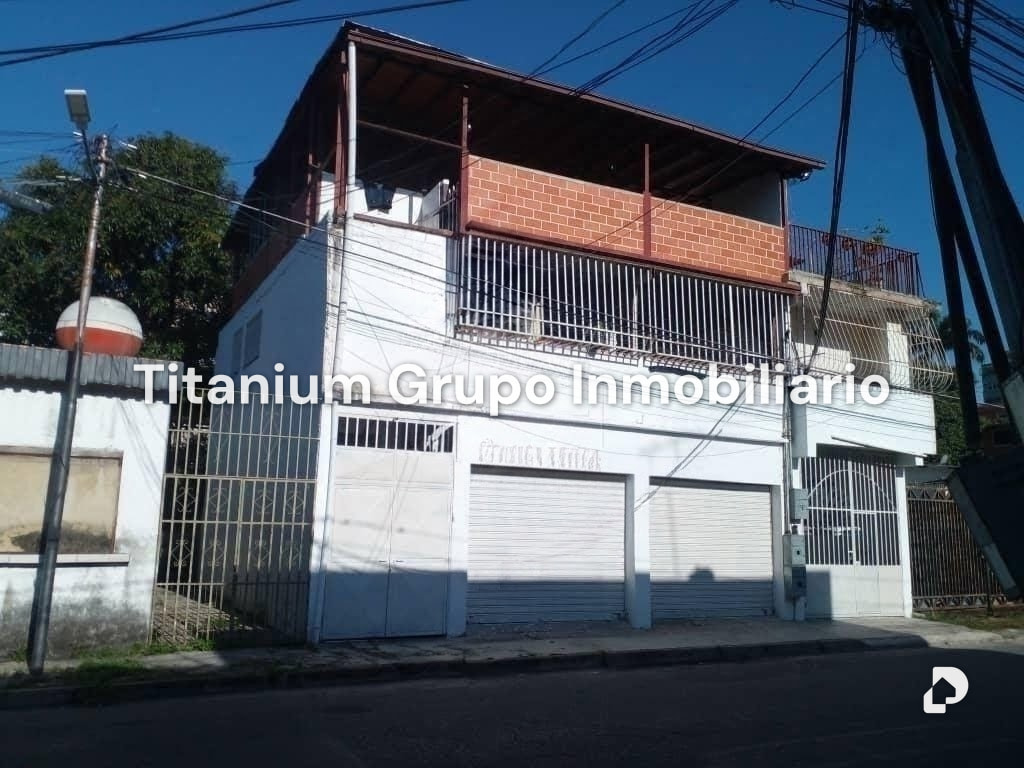 Casa en Parroquia Urbana San José, Valencia – 1