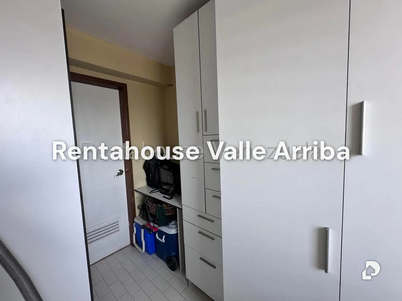 Apartamento en Los Samanes, Caracas – 28