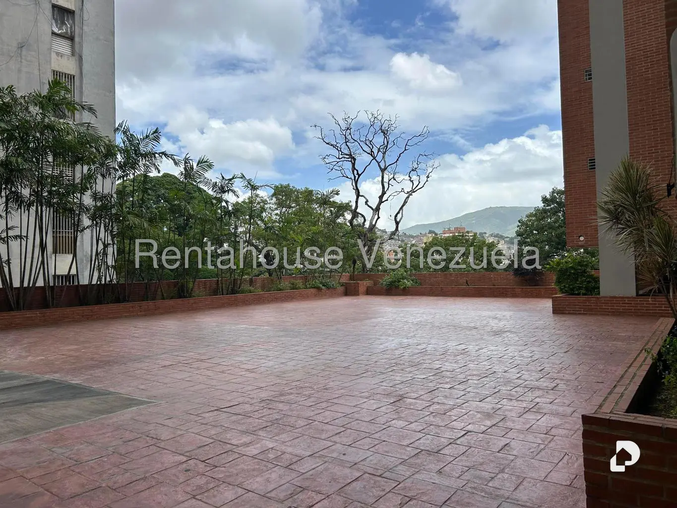 Apartamento en El Paraíso, Caracas – 24