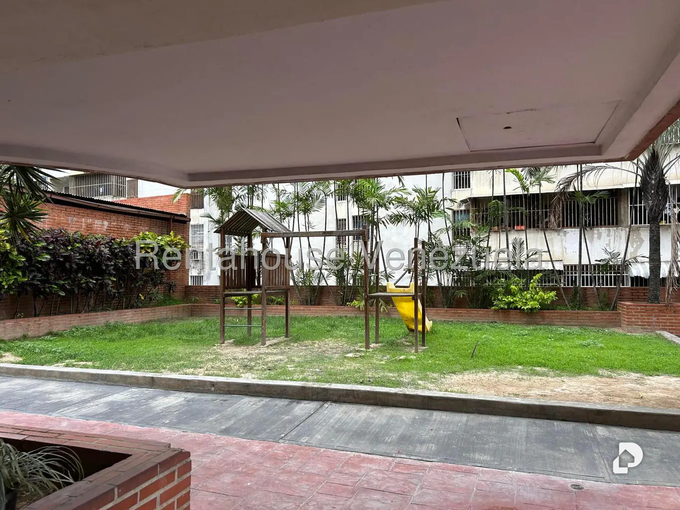 Apartamento en El Paraíso, Caracas – 23