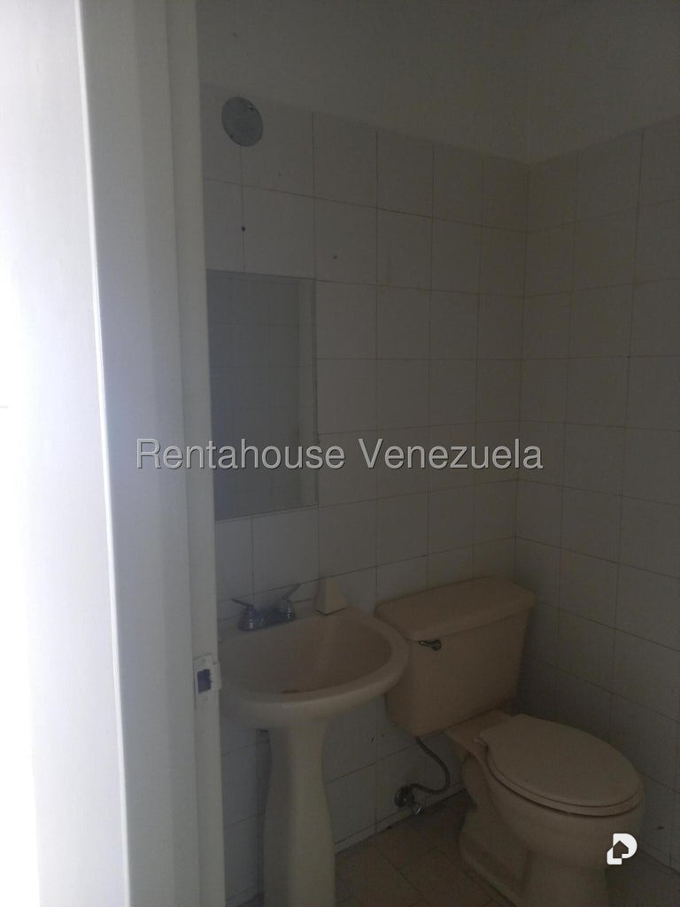 Apartamento en Lomas De La Trinidad, Caracas – 6