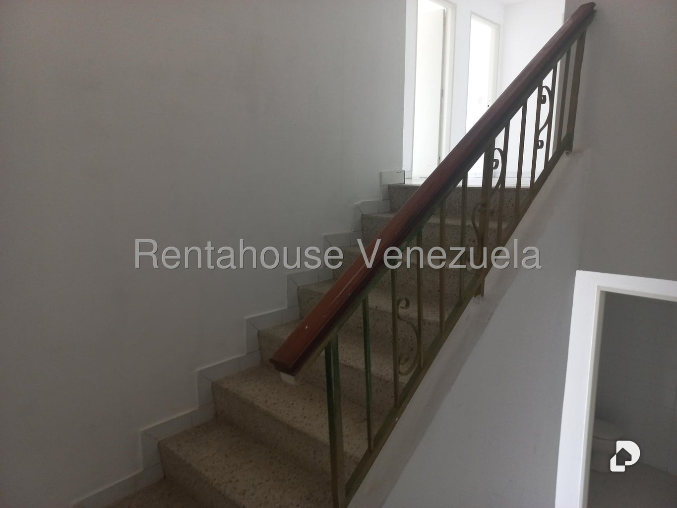 Apartamento en Lomas De La Trinidad, Caracas – 8