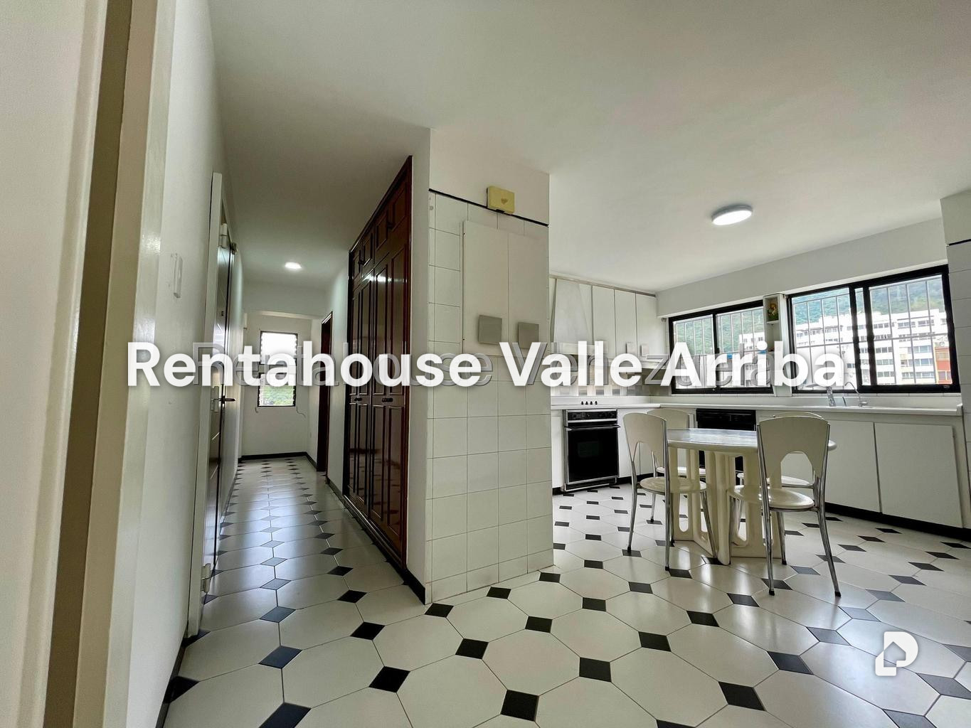 Apartamento en La Florida, Caracas – 24