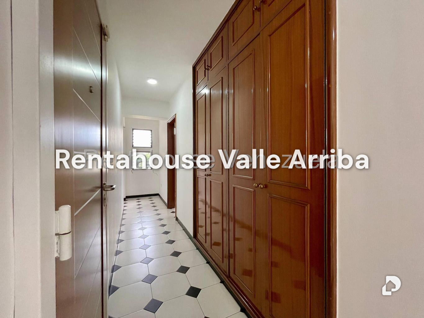 Apartamento en La Florida, Caracas – 30