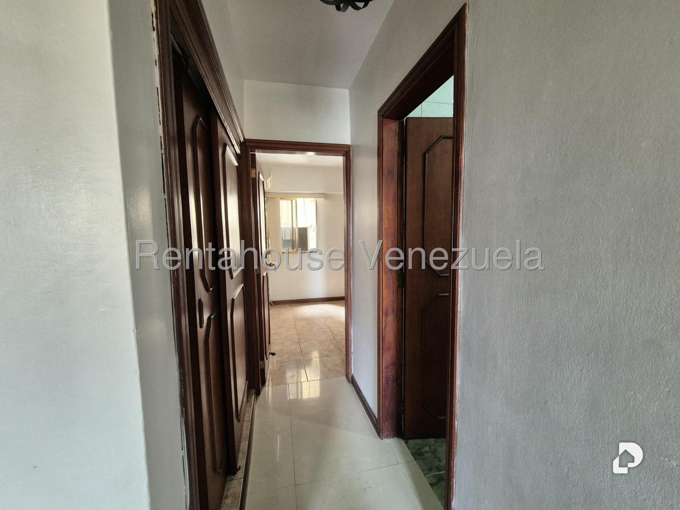 Apartamento en Parroquia San Jose, Caracas – 15