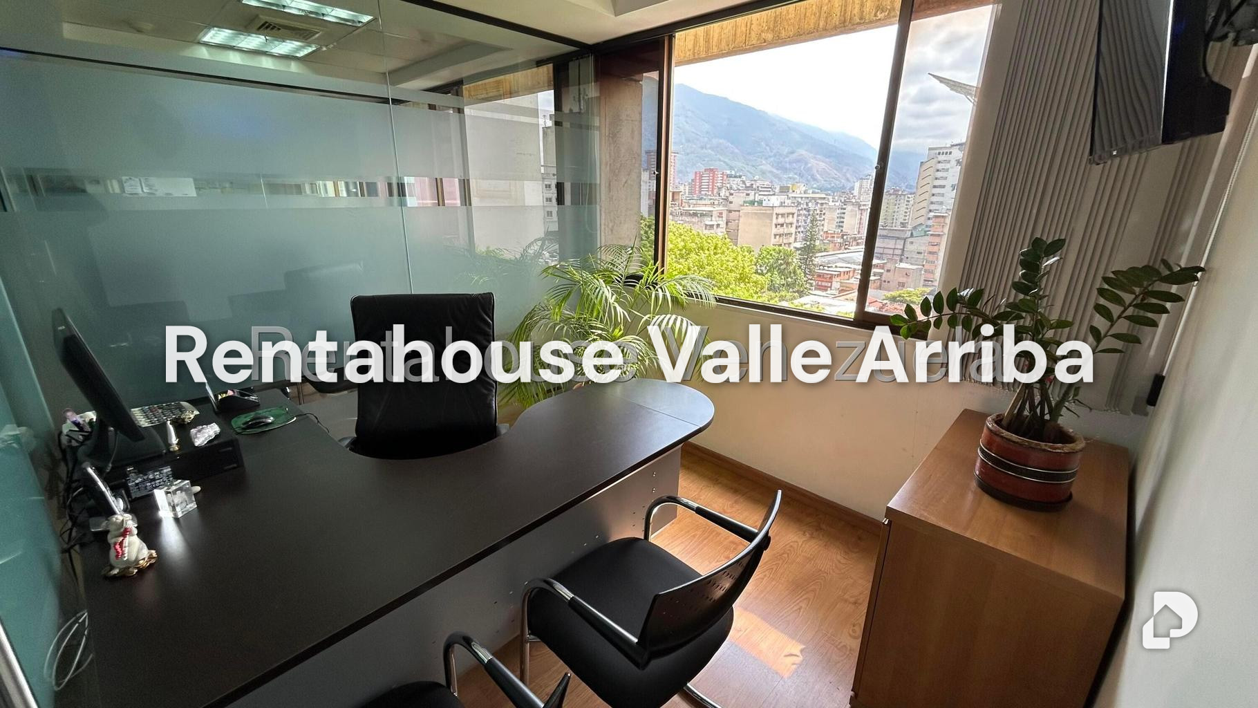 Oficina en Parroquia Altagracia, Caracas – 22