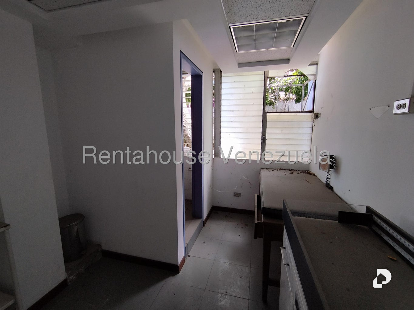 Local comercial en Alta Florida, Caracas – 18