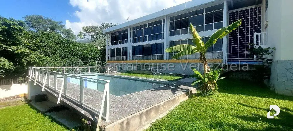 Casa en Alta Florida, Caracas – 23