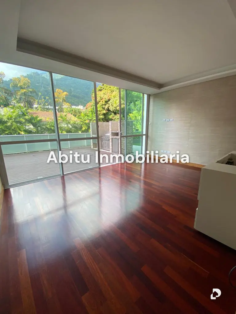 Apartamento en La Castellana, Caracas – 13