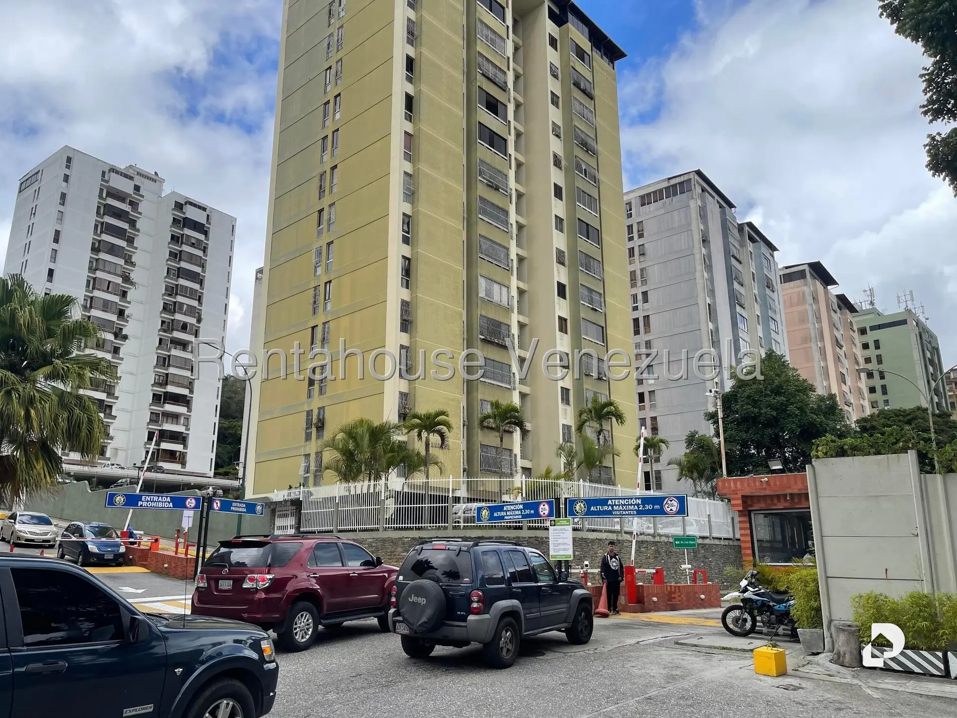 Apartamento en San Antonio de Los Altos, Altos Mirandinos – 1