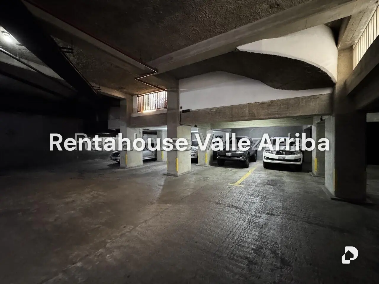 Apartamento en Campo Alegre, Caracas – 30