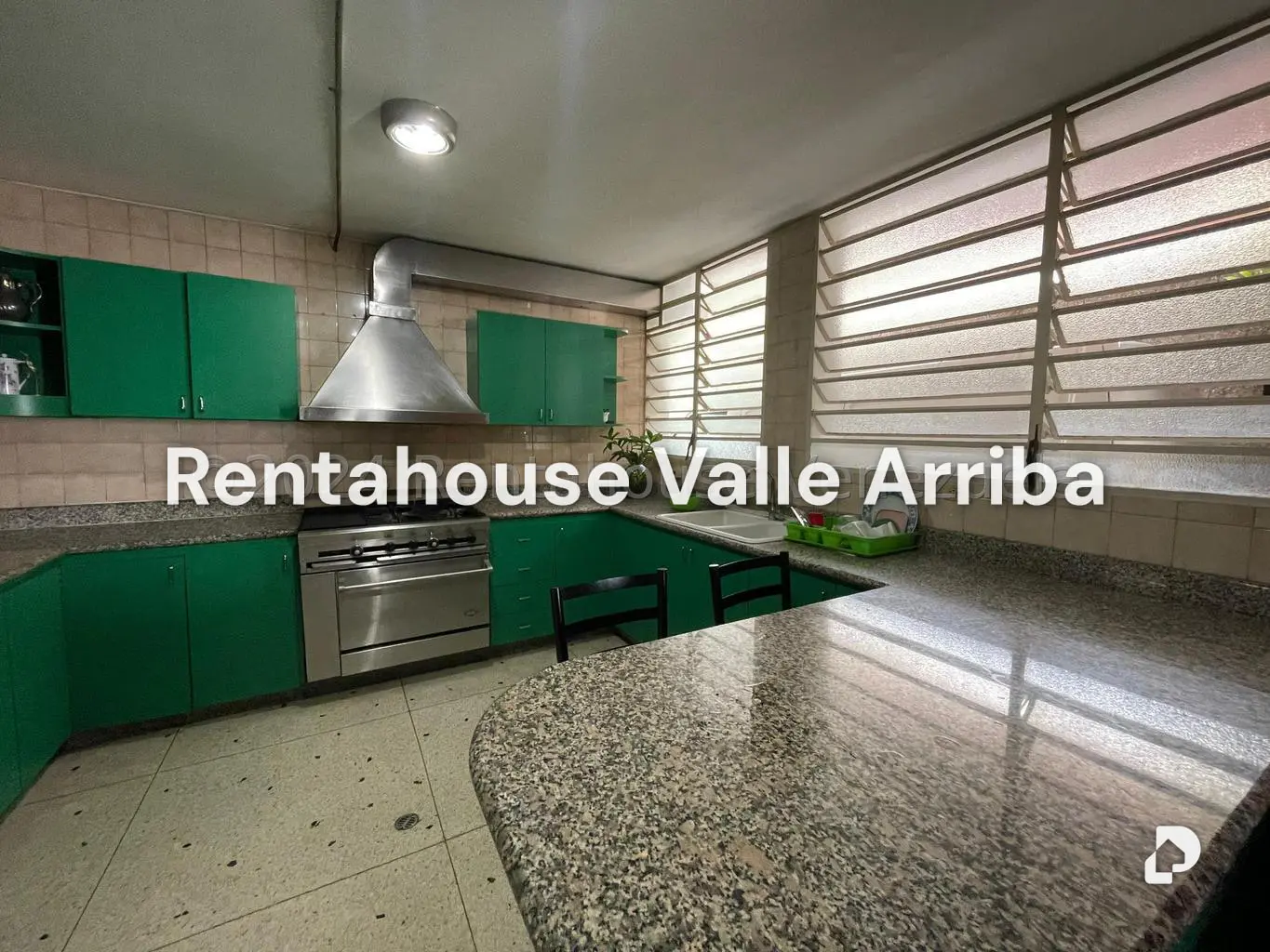 Casa en Colinas de Bello Monte, Caracas – 13