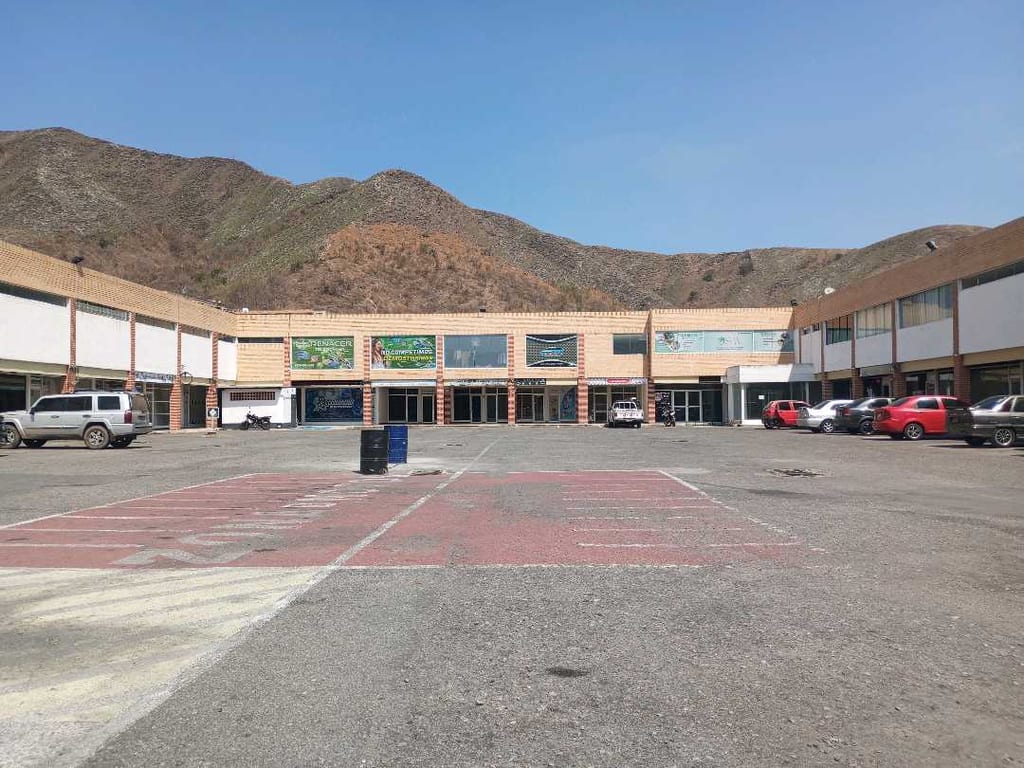 Local comercial en La Floresta, Guacara - 1