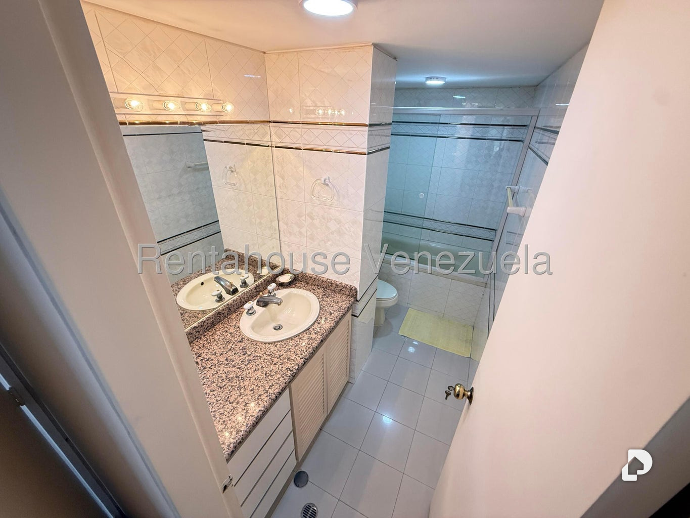 Apartamento en Colinas de Valle Arriba, Caracas – 10