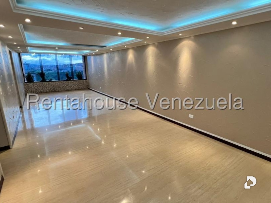 Apartment in Caracas – 6