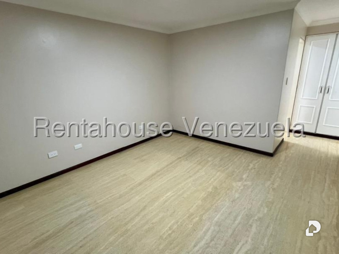 Apartment in Caracas – 10